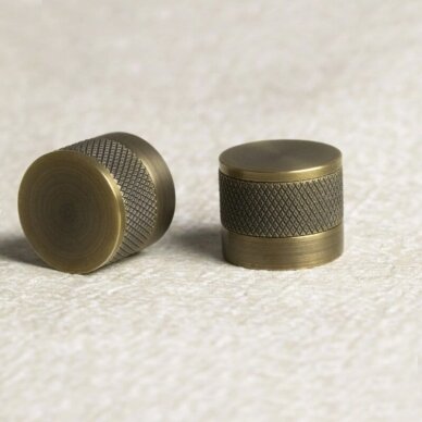 Rankenėlė Knurled button solid 1